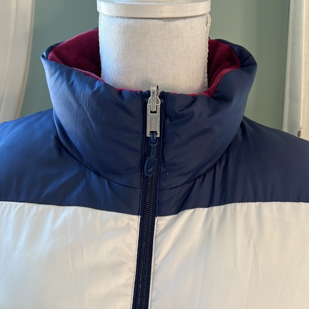 Nautica Reversible Puffer Vest Size M - Picture 2 of 15